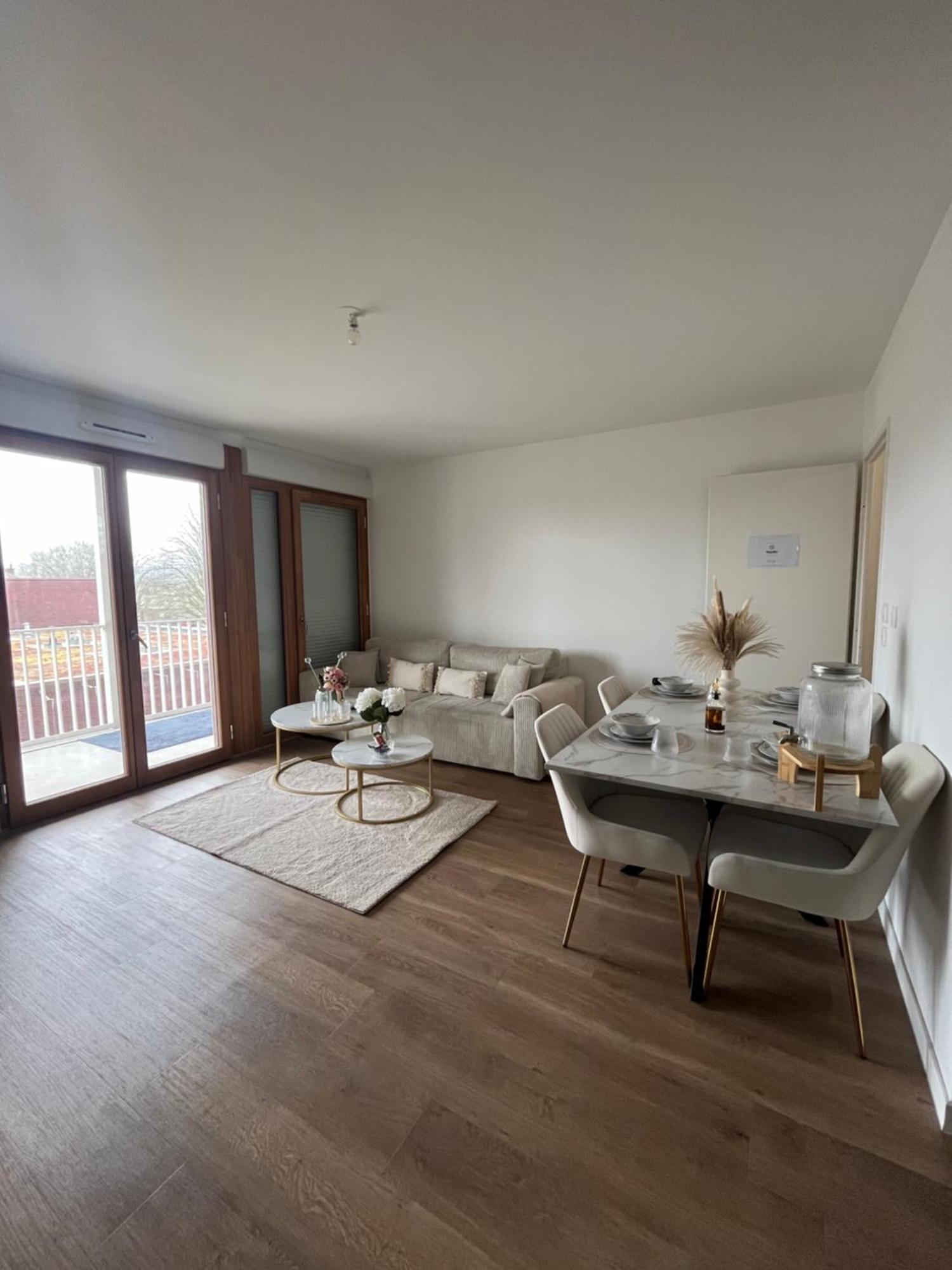 Appartement Luxueux Au Coeur De Lila Exterior foto